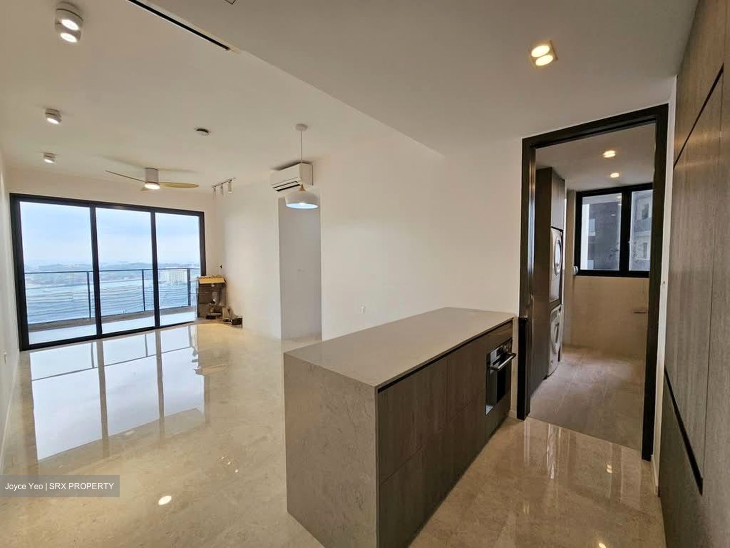 Avenue South Residence (D3), Apartment #576528561